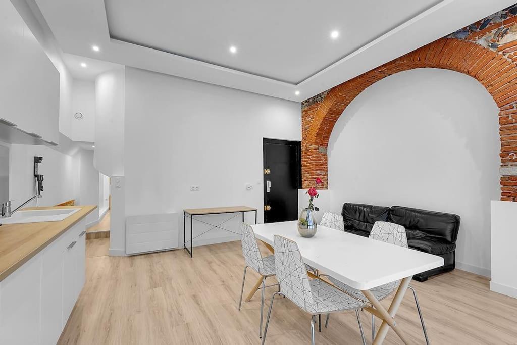 Loft Toulousain Atypique Renove A Neuf Toulouse Ngoại thất bức ảnh