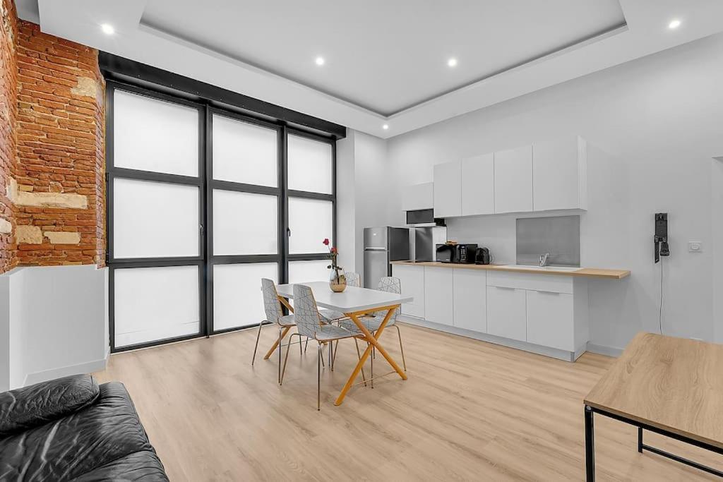 Loft Toulousain Atypique Renove A Neuf Toulouse Ngoại thất bức ảnh
